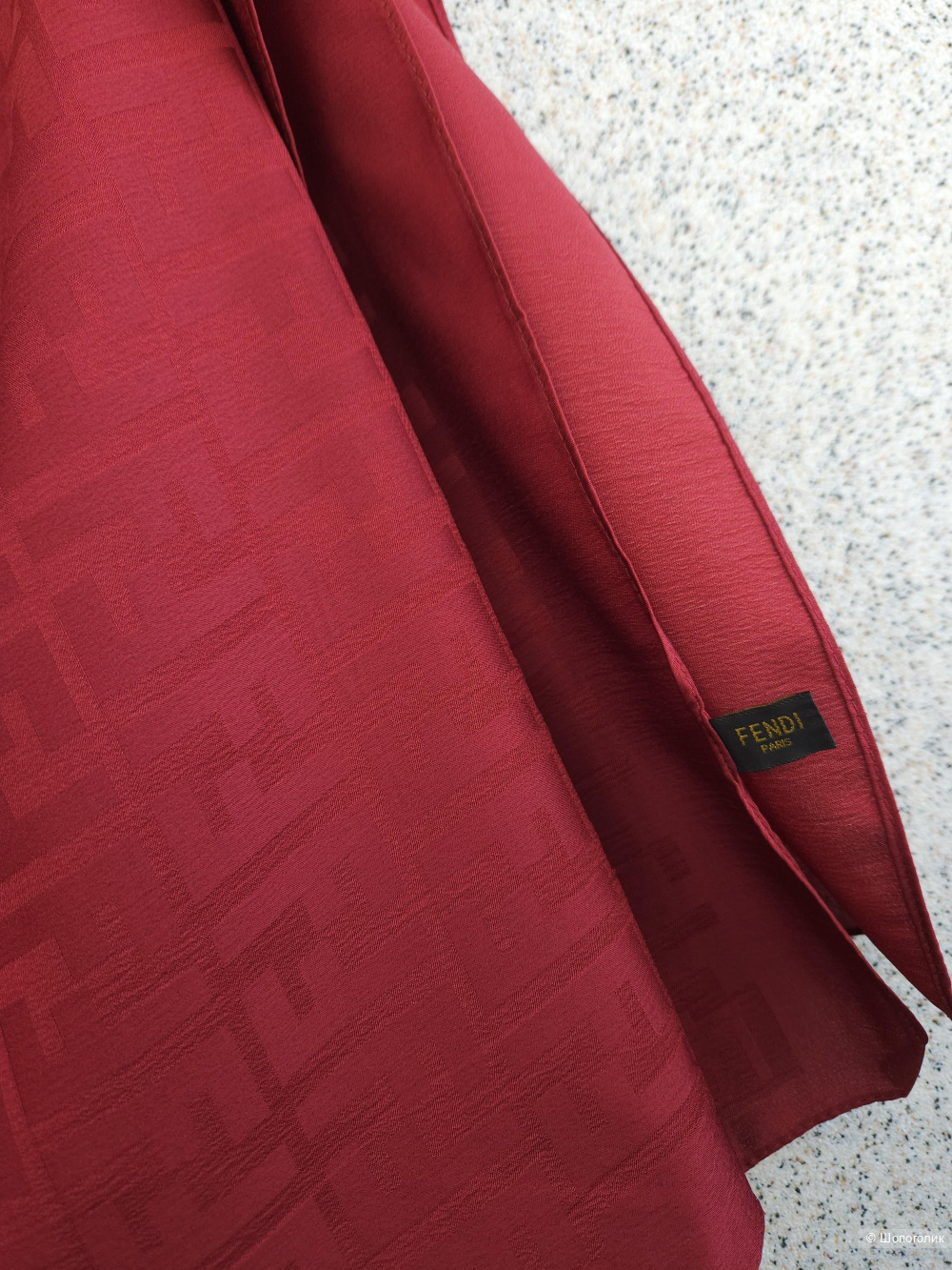 Палантин Fendi, 90*90