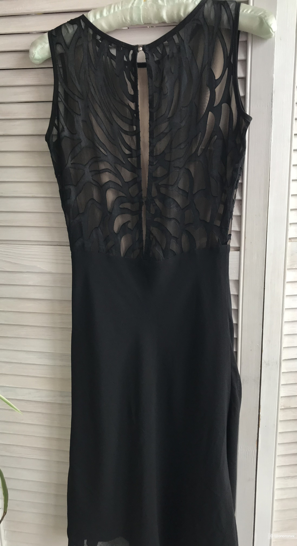 Шелковое платье бренда Serginnetti размер 40.