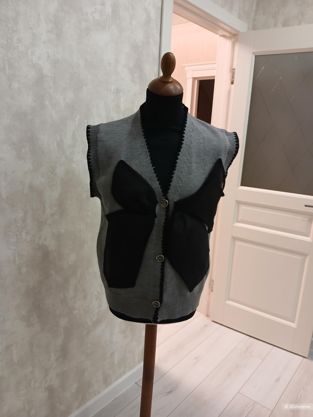 Жилет no name р.48-50