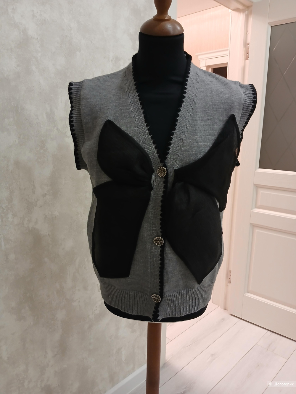 Жилет no name р.48-50
