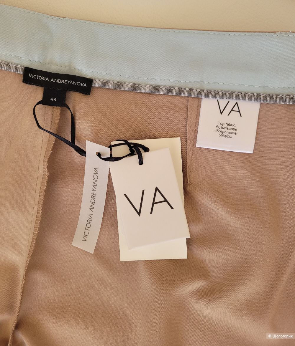 Костюм Victoria Andreyanova, р 44