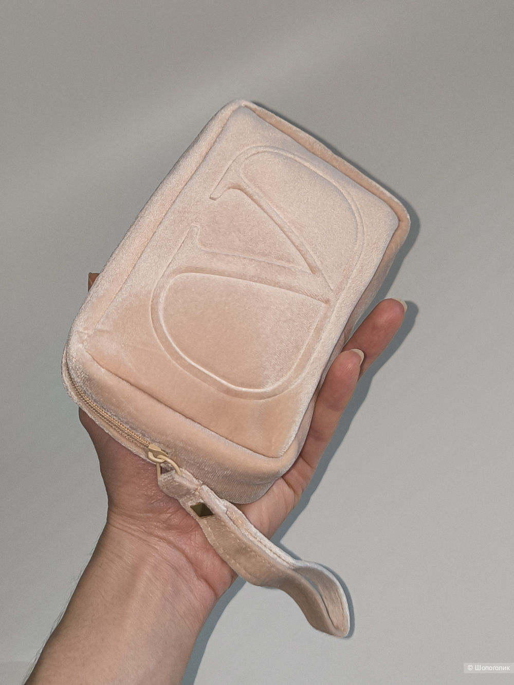 Косметичка Valentino