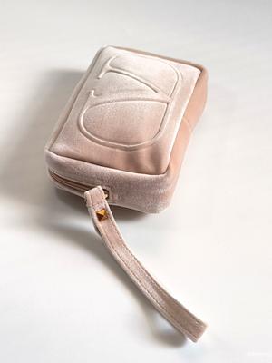 Косметичка Valentino