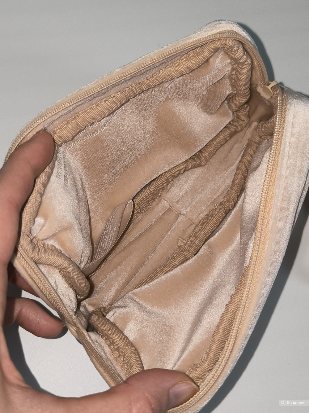 Косметичка Valentino