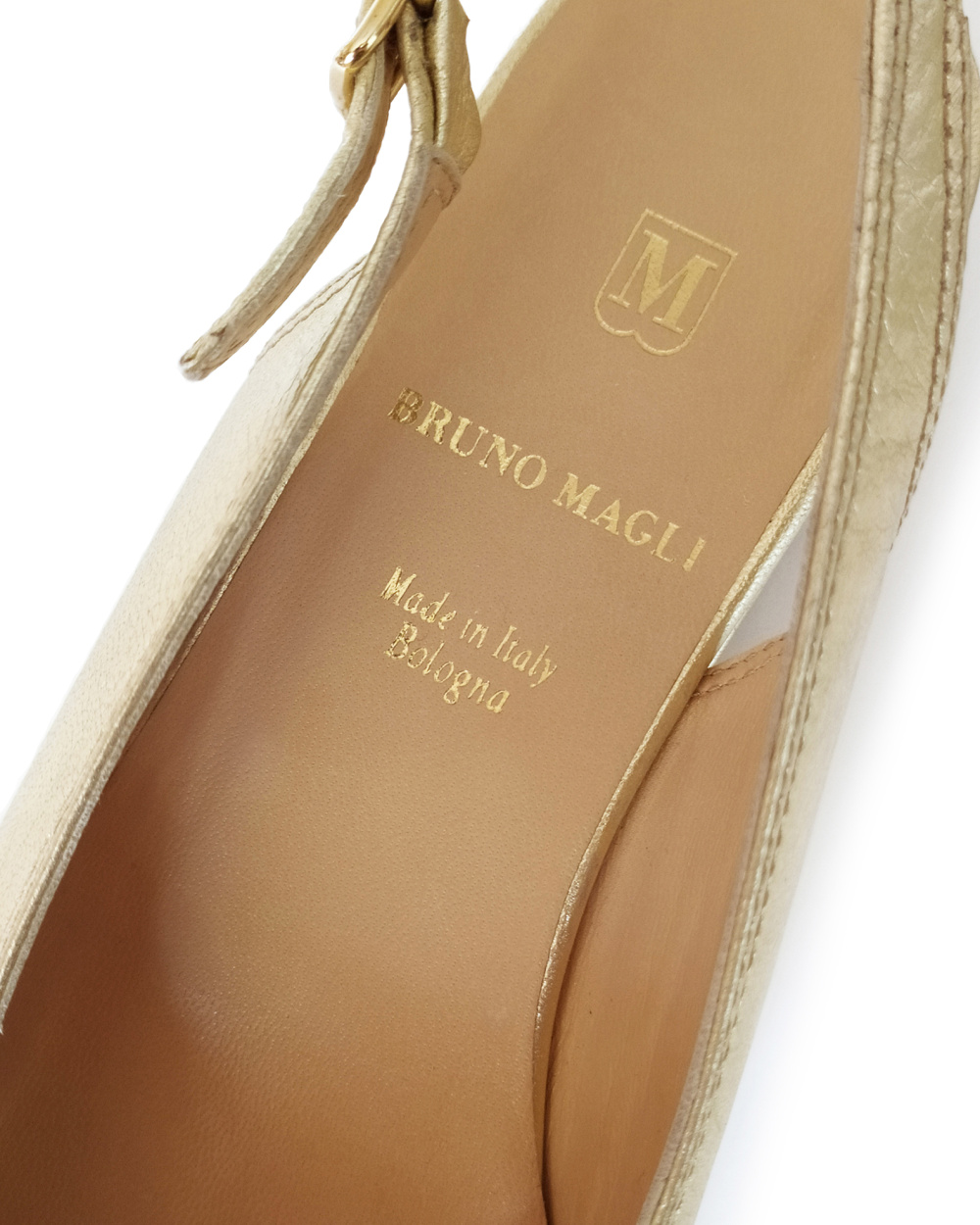 Босоножки Bruno Magli.   7 US. (36,5 — 37)