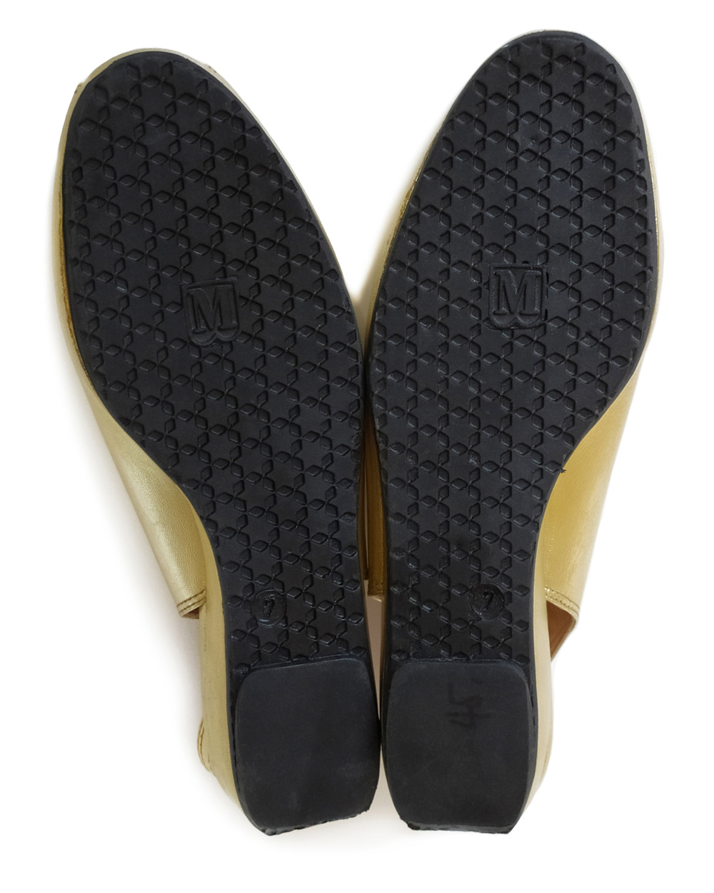 Босоножки Bruno Magli.   7 US. (36,5 — 37)