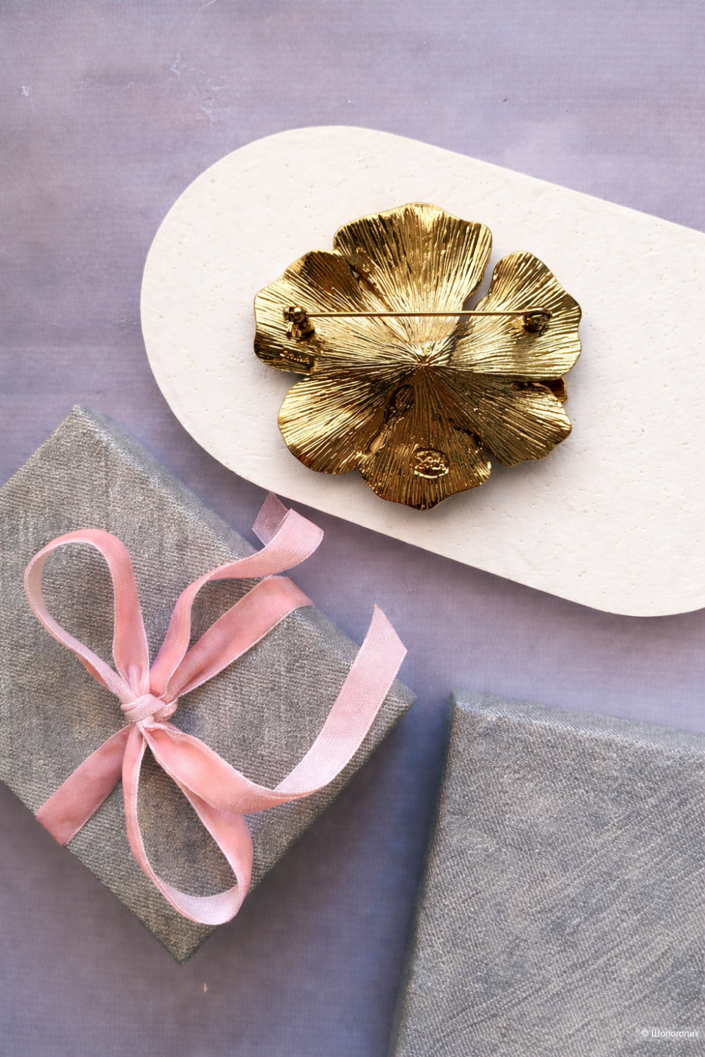 Брошь Joan Rivers