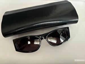 Очки солнцезащитные Yves Saint laurent