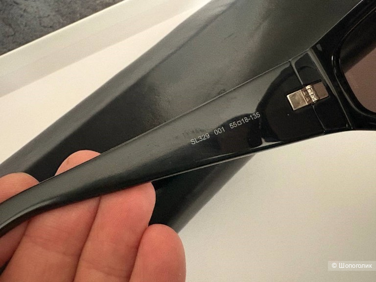 Очки солнцезащитные Yves Saint laurent