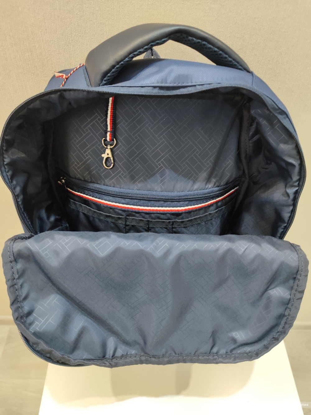 Рюкзак Tommy Hilfiger