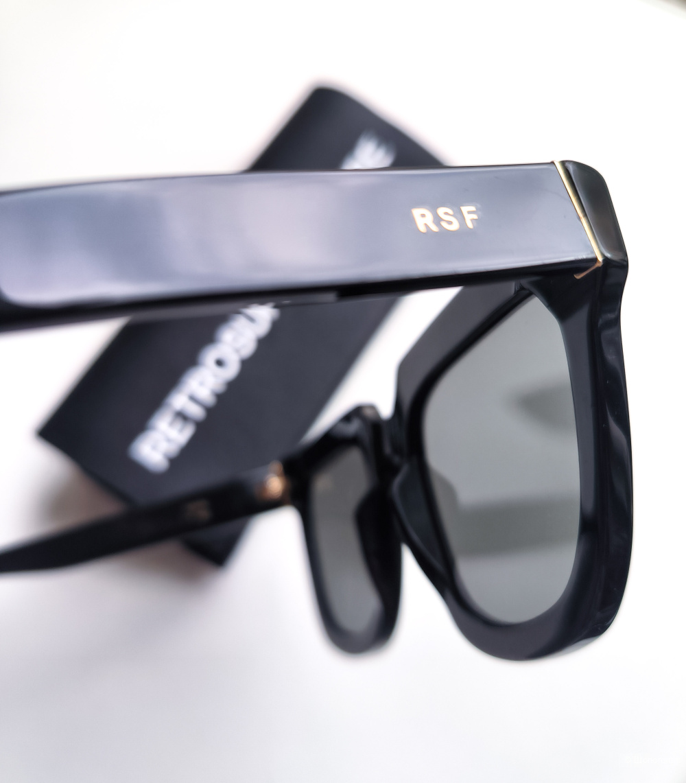 Солнцезащитные очки retrosuperfuture унисекс