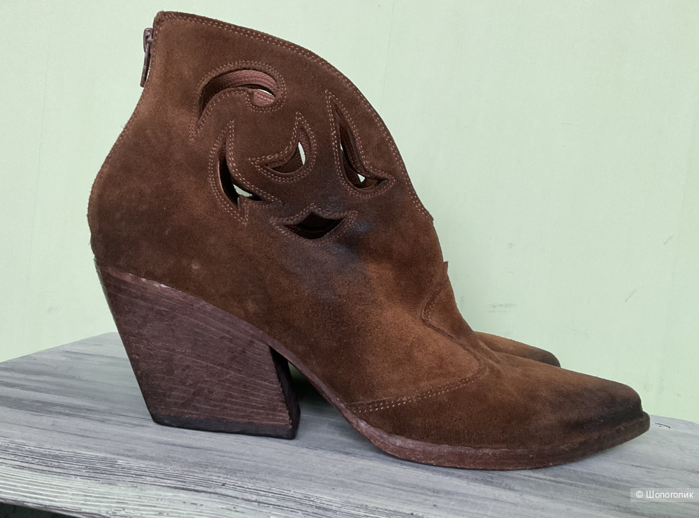 Батальоны-казаки  Elena Aschi,39,5