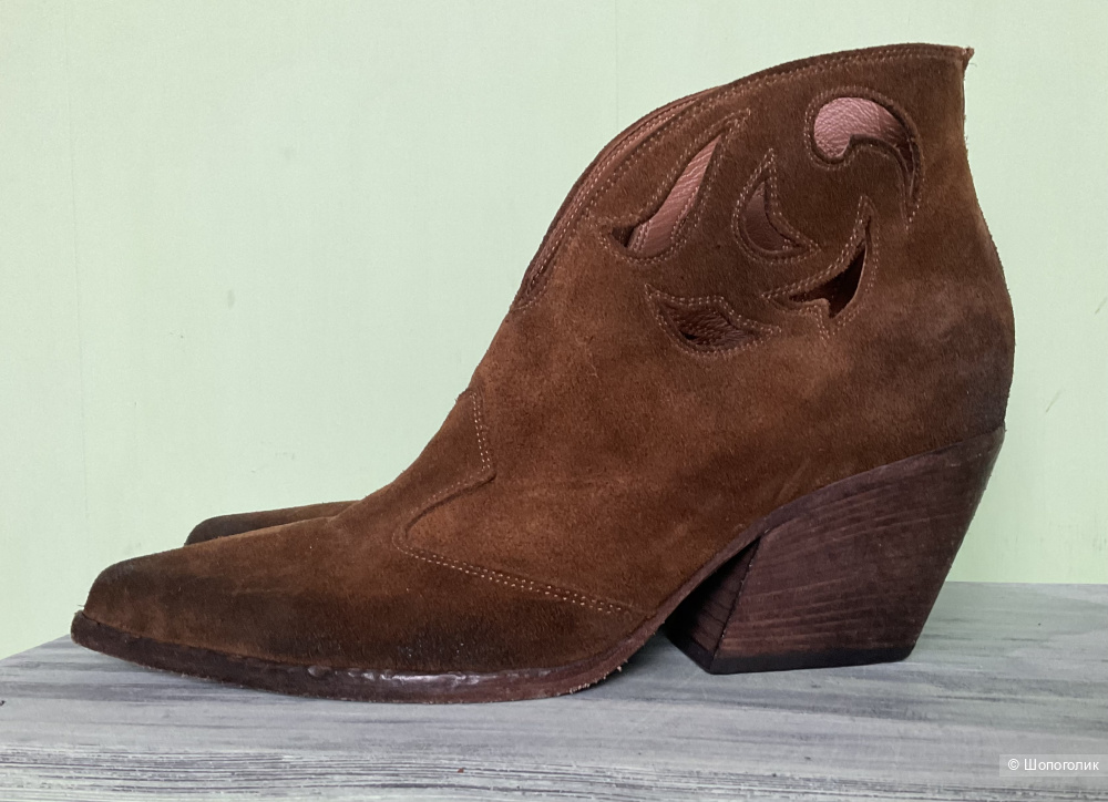 Батальоны-казаки  Elena Aschi,39,5