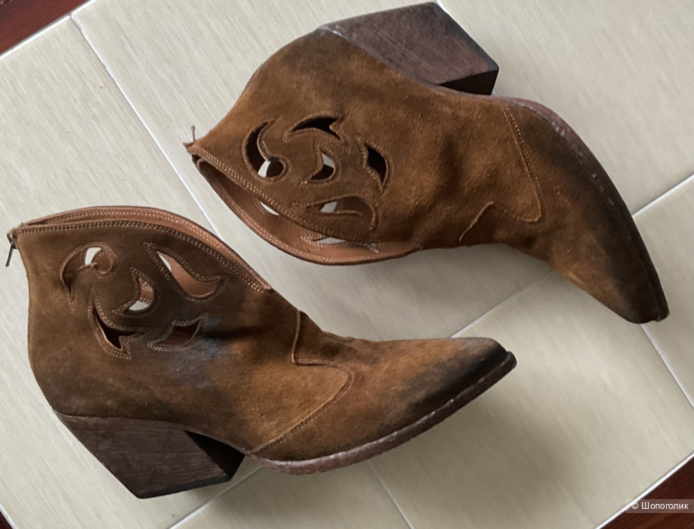 Батальоны-казаки  Elena Aschi,39,5